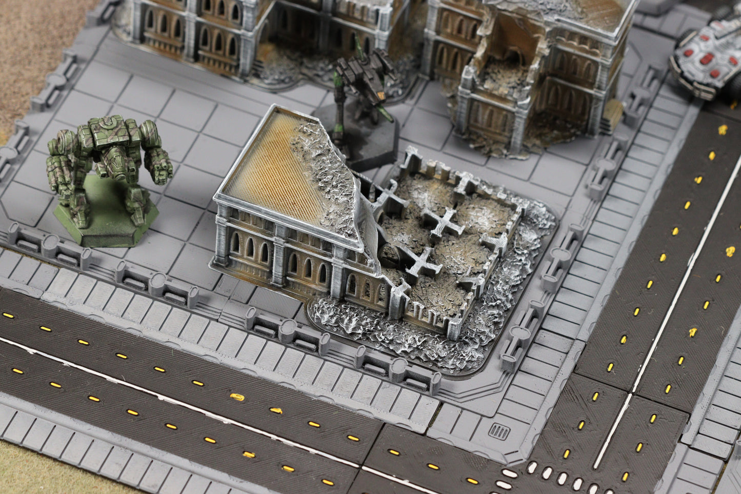 Gothic Ruined Building 92 GR092 - Wargame Forge