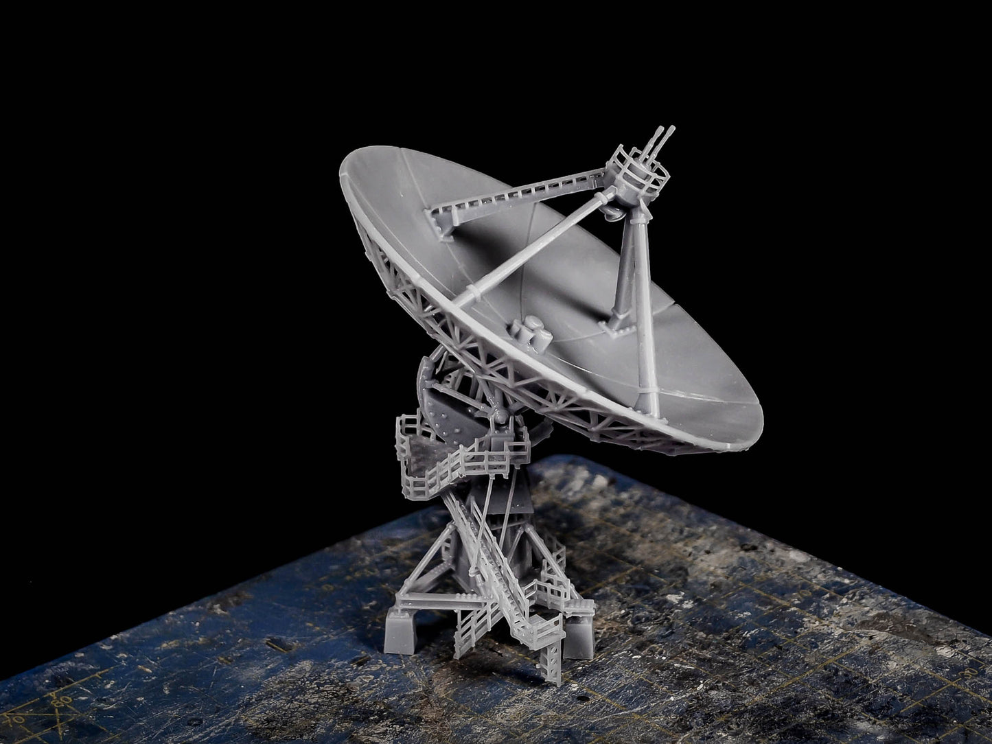 Radio Telescope - Miniature Terrain Set